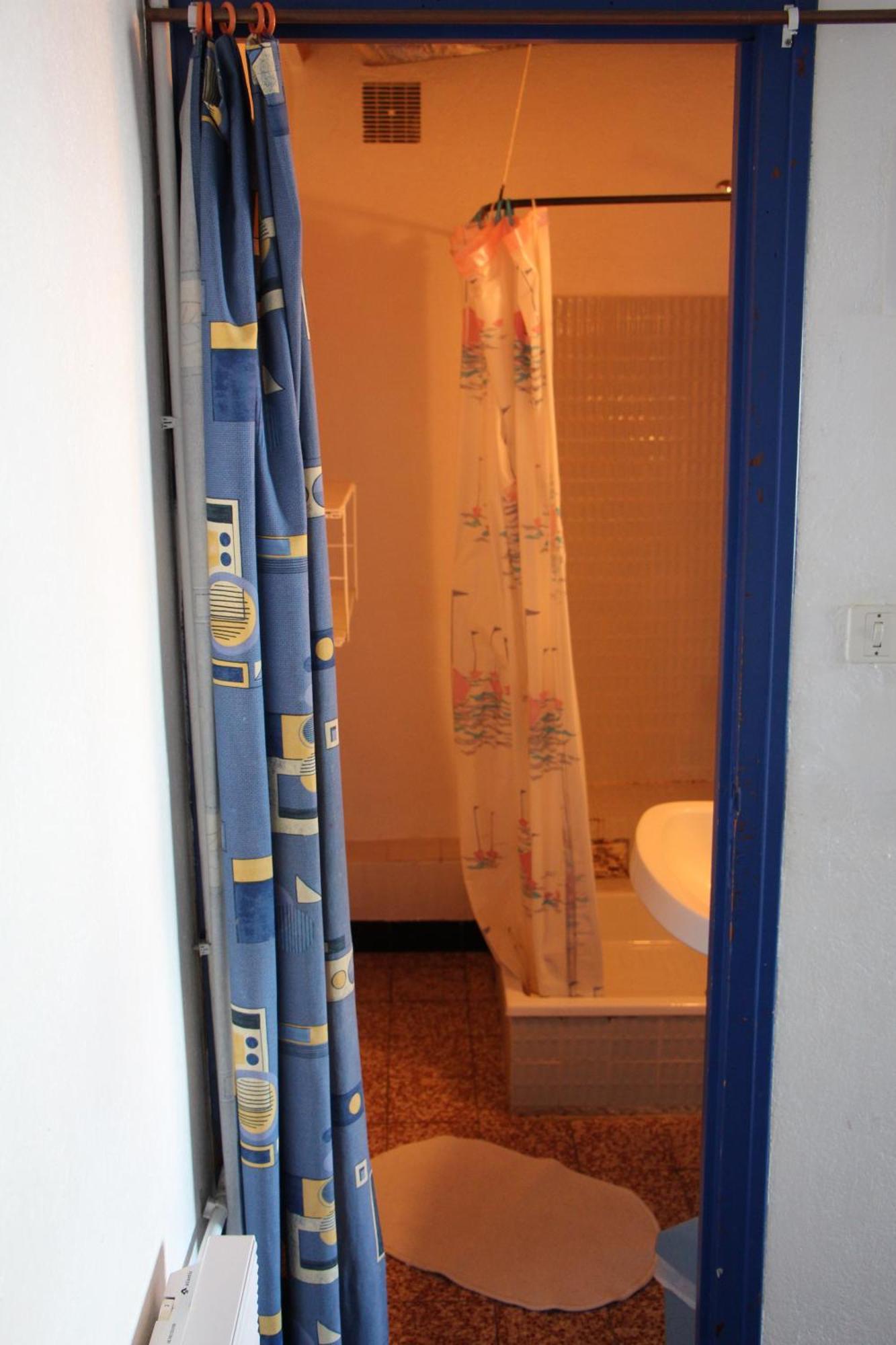 Le Pourquoi Pas Hostel Saint-Lary-Soulan Room photo